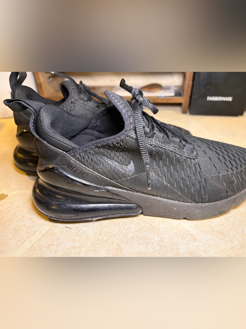 Kids Nike Air Tennis Shoes sz 5